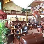 Hotel Nigloland 4*