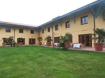 Hotel Nigloland 4*
